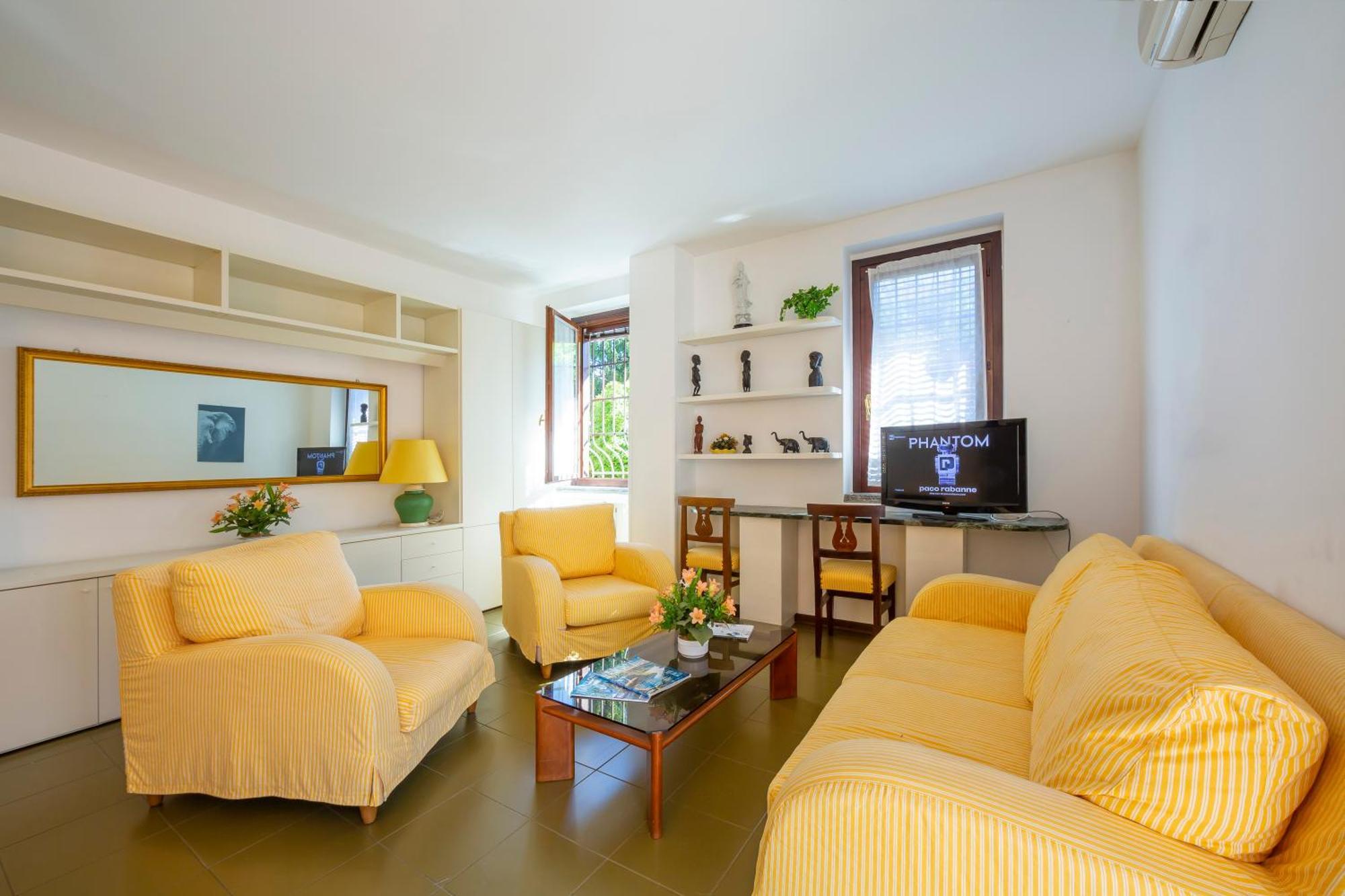 Appartamento Gaya Stresa Center - Happy Rentals Zewnętrze zdjęcie